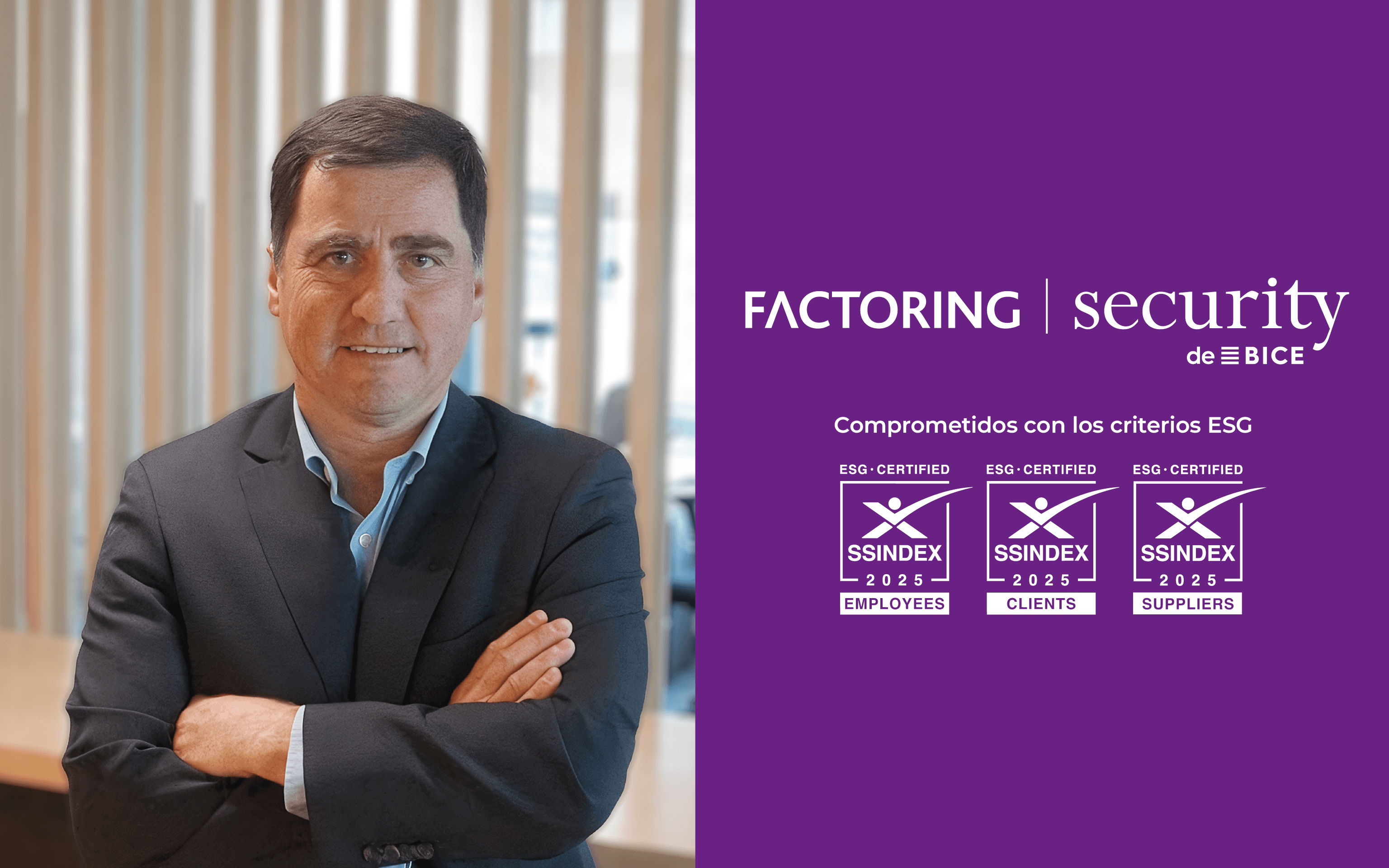 Gerente general de Factoring Security recibiendo reconocimiento SSINDEX